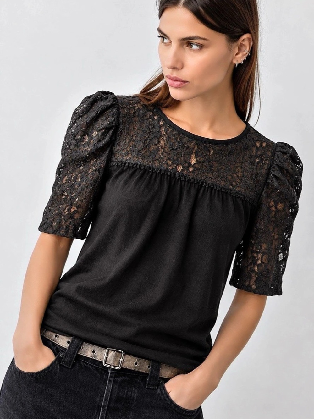 432. Papa Vancouver Lace Sleeve Blouse in Black Size Medium Like New